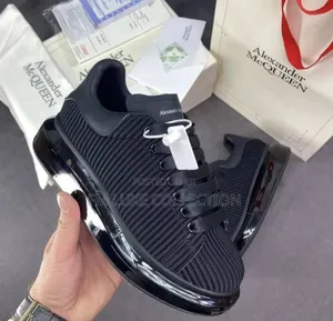Alexanderr McQueenn Sneakers