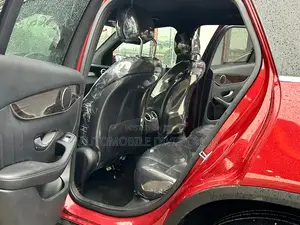 Mercedes-Benz GLC-Class 2019 Red