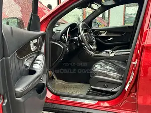 Mercedes-Benz GLC-Class 2019 Red
