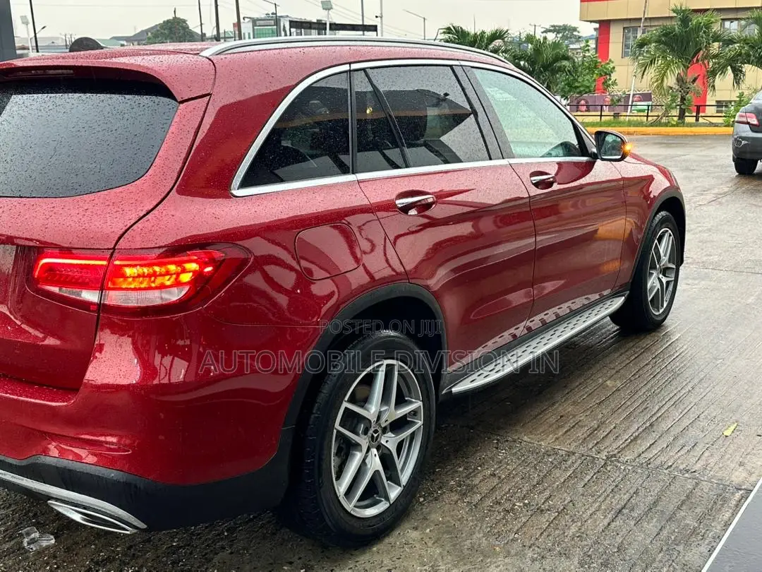 Mercedes-Benz GLC-Class 2019 Red