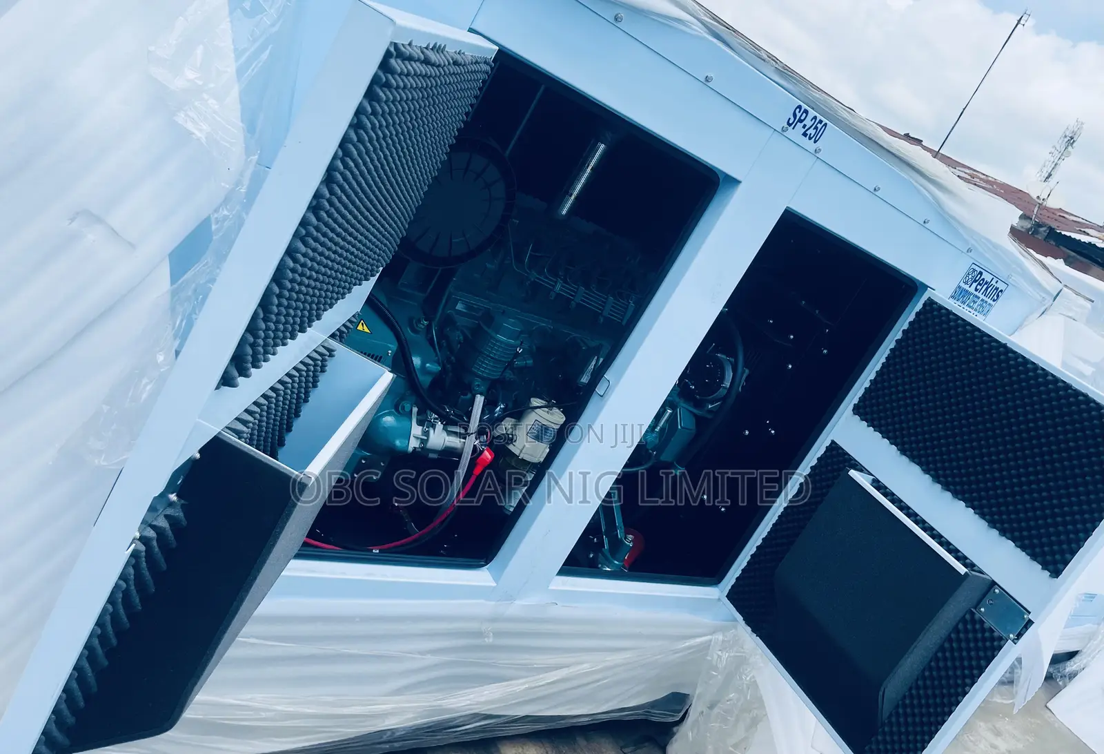 Perkins Uk Standard Soudproof Generator