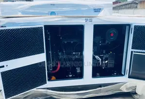 Standard Uk Perkins 150kva Soundproof Generator
