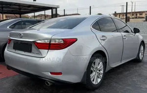 Lexus ES 350 FWD 2015 Silver