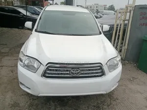 Toyota Highlander V6 2009 Off white