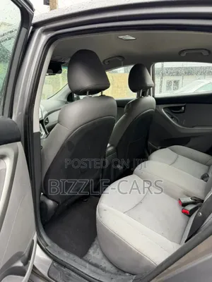 Hyundai Elantra 2012 Gray