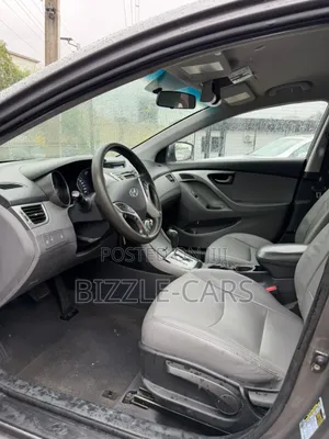 Hyundai Elantra 2012 Gray