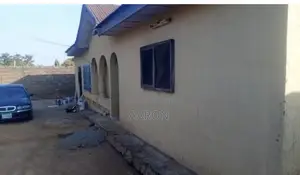 4bdrm House in State Lowcost Rantya, Jos for sale
