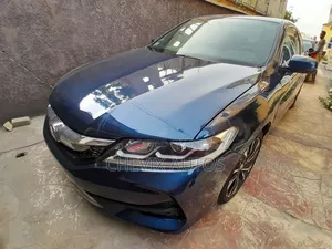 Honda Accord EX 2dr Coupe FWD (2.4L 4cyl 2A) 2017 Blue