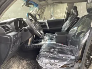 Toyota 4-Runner 2012 Black