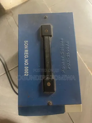 2000 Voltage Power Deluxe Automatic Voltage Regulator