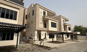 5bdrm Duplex in Zone 7 / Wuse for sale