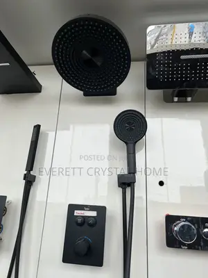 Condit Black Shower