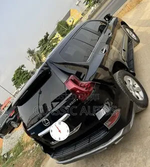 Lexus GX 2011 Black