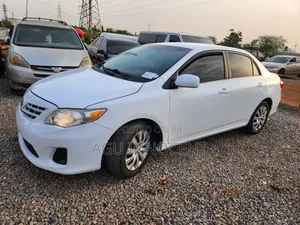 Toyota Corolla 2013 White