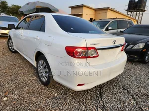 Toyota Corolla 2013 White