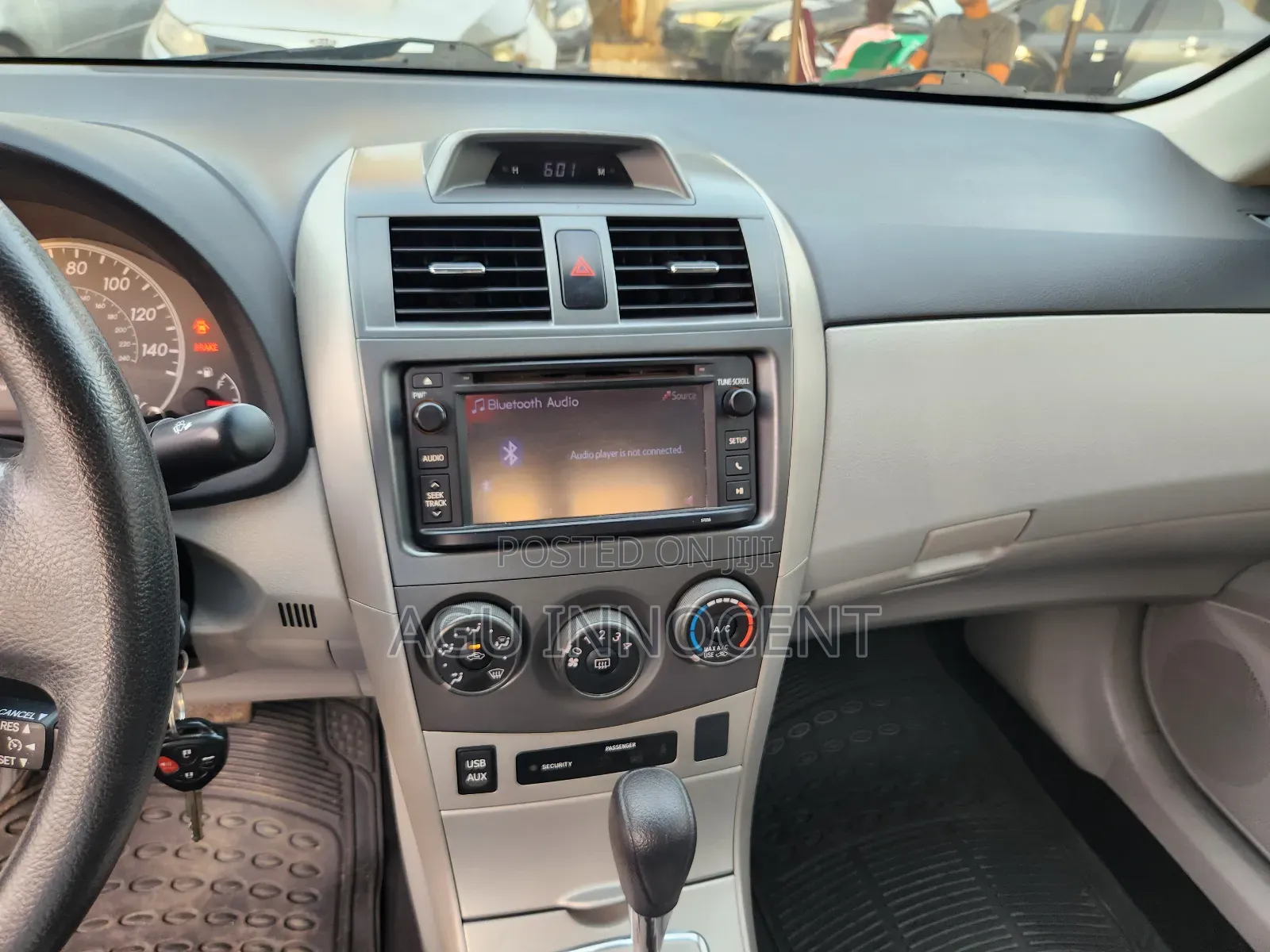 Toyota Corolla 2013 White