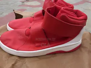Mens Shoes