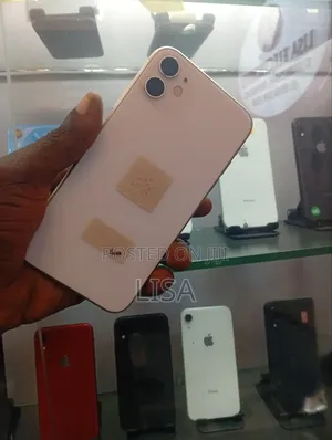 New Apple iPhone 11 64 GB White