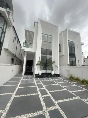 5bdrm Duplex in Ajah for sale