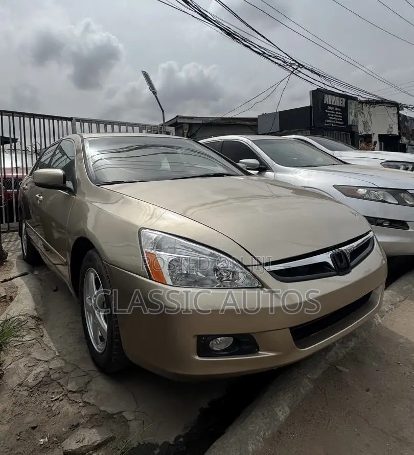 Honda Accord 2003 Beige