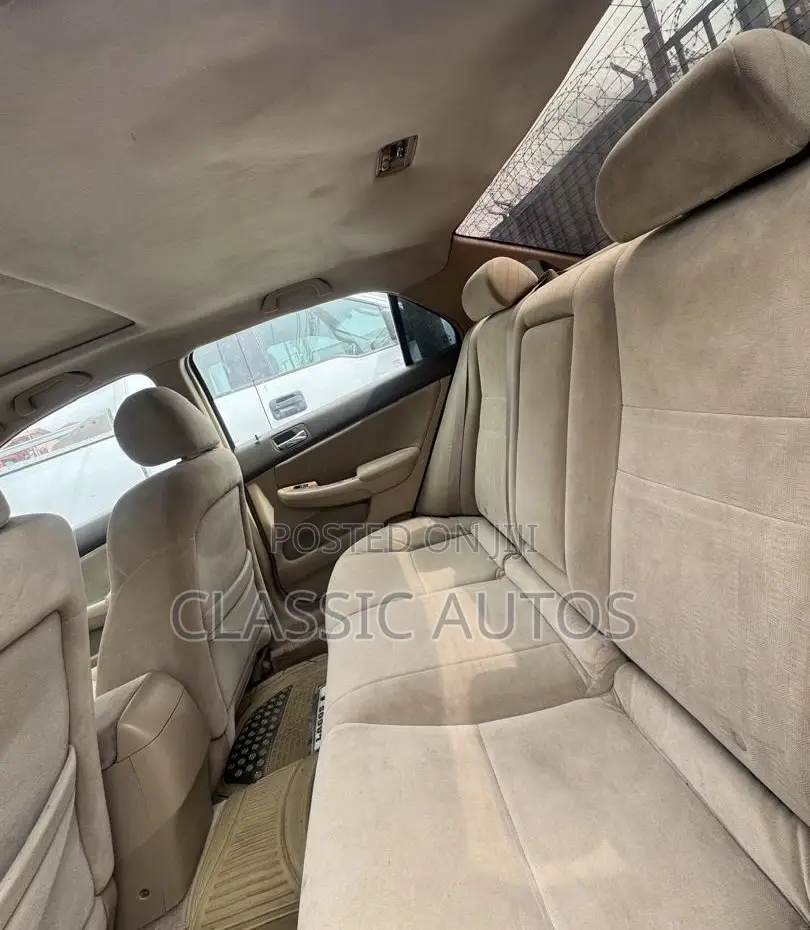Honda Accord 2003 Beige