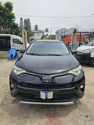 Toyota RAV4 2017 Black