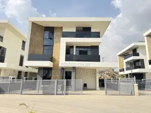 6bdrm Duplex in Guzape District for sale