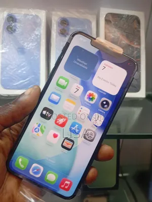 New Apple iPhone 11 64 GB Green