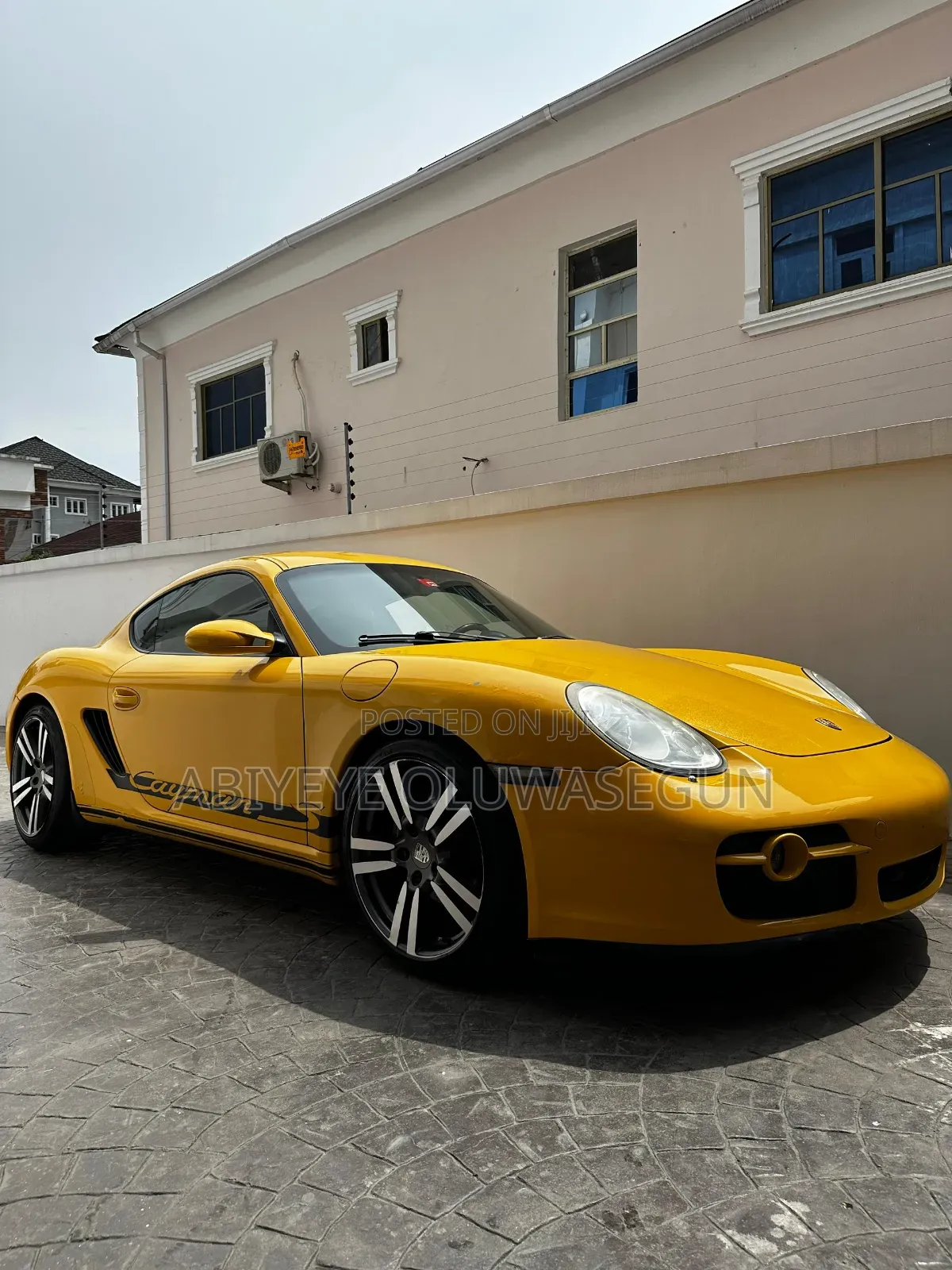 Luxury Cars Rental