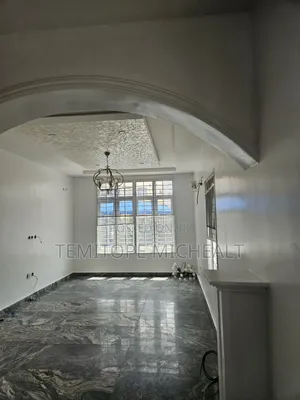 3bdrm Townhouse / Terrace in Wuye District for rent