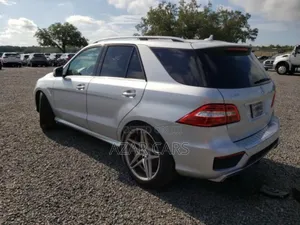 Mercedes-Benz M Class ML 63 AMG 2012 Silver