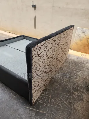 6by6 Bedframe