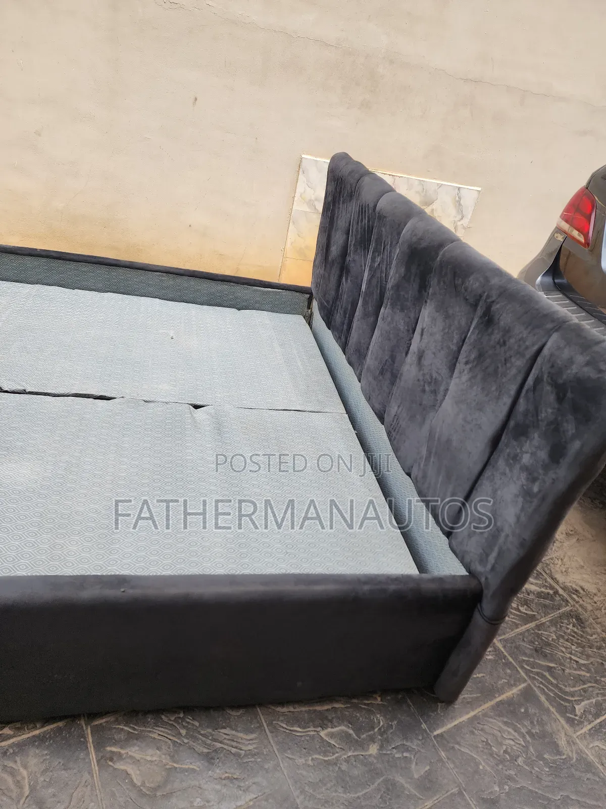 6by6 Bedframe