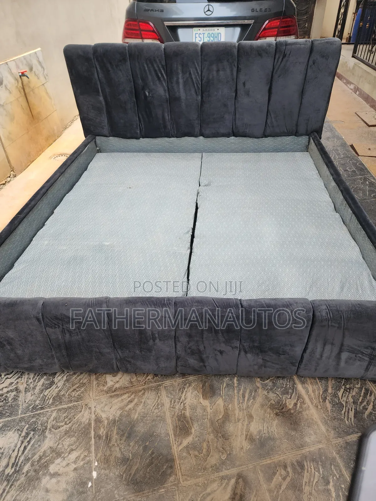 6by6 Bedframe
