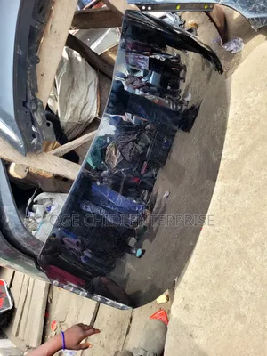 Toyota Boot Glass Highlander 2018