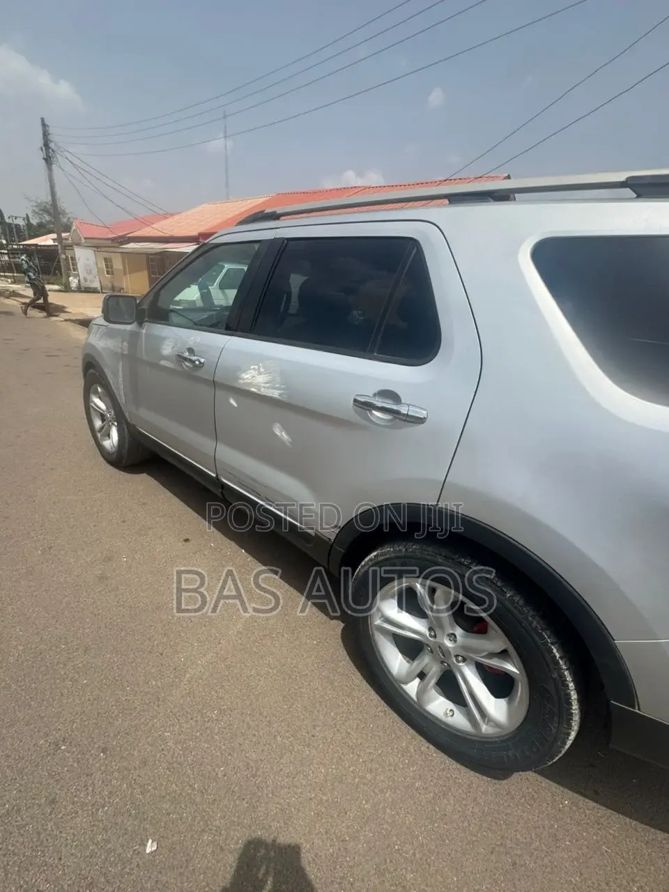 Ford Explorer 2011 Silver