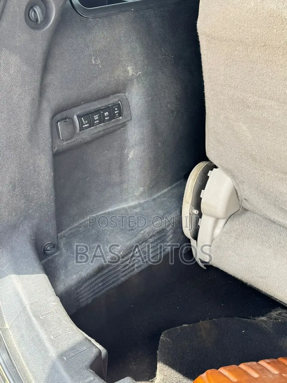 Ford Explorer 2011 Silver