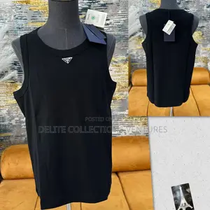 *Original Prada Combo Available in Store  M —— XXL Price ; Armless