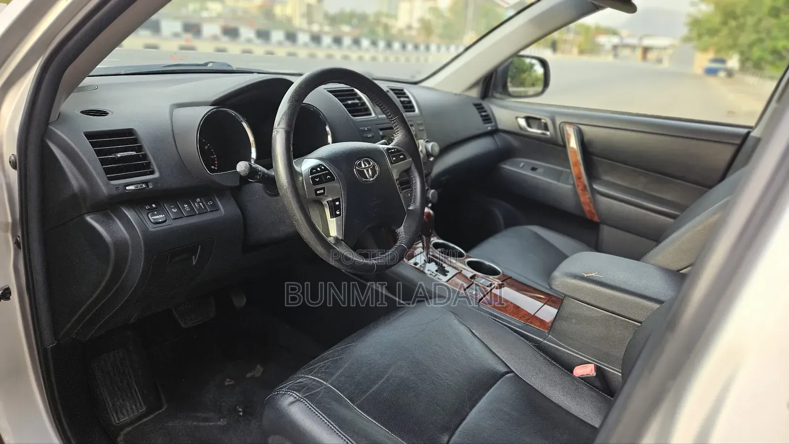 Toyota Highlander Limited 2012 Silver