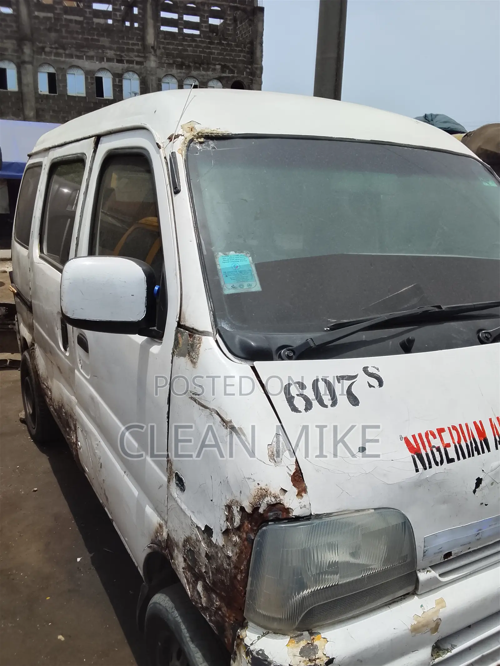 Suzuki Every 2018 White