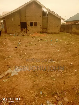 C of O , R of O and Agis Paper With Fcda Building Approval. 4 Sale
