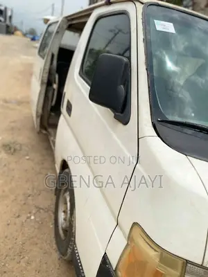 Nissan Caravan (Urvan) 2008 White