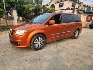 Dodge Grand Caravan 2010 Brown