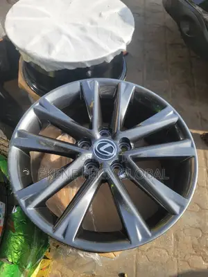 17inche Lexus