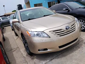 Toyota Camry 2.4 LE 2008 Gold