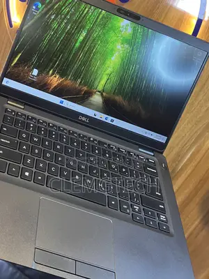 Laptop Dell Latitude 5300 8GB Intel Core i5 SSD 256GB