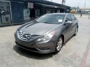 Hyundai Sonata 2012 Gray