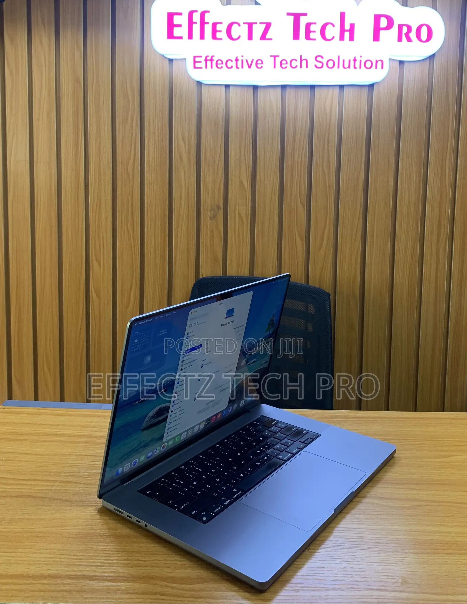 Laptop Apple MacBook Pro M1 32GB Apple M1 Pro SSD 512GB