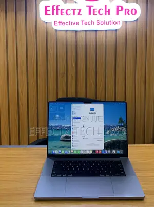 Laptop Apple MacBook Pro M1 32GB Apple M1 Pro SSD 512GB
