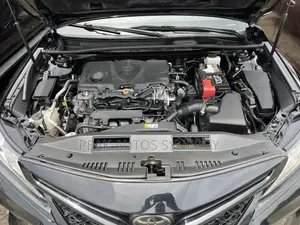 Toyota Camry XSE FWD (2.5L 4cyl 8AM) 2018 Black